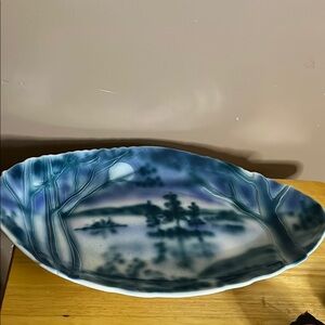 Glazed pottery platter scenery textured